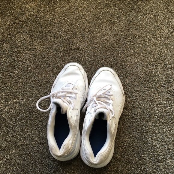White Reebok sneakers - Picture 2 of 6